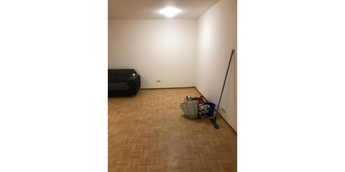 Etagenwohnung Scheer - 1 Zimmer, 37 m&sup2;, 450&euro; | Angebot:25875378