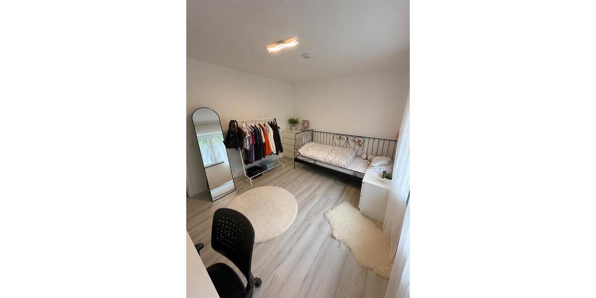 Wohnen auf Zeit Weingarten - 1 Zimmer, 120 m&sup2;, 450&euro; | Angebot:26479011