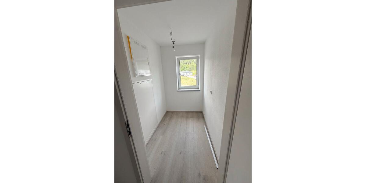 Etagenwohnung Kirchroth - 3 Zimmer, 91 m&sup2;, 1.080&euro; | Angebot:26591684