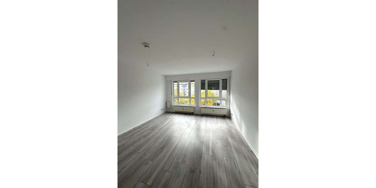 ++Frisch Sanierte Familienwohnung mit Aufzug++ 4 zimmer