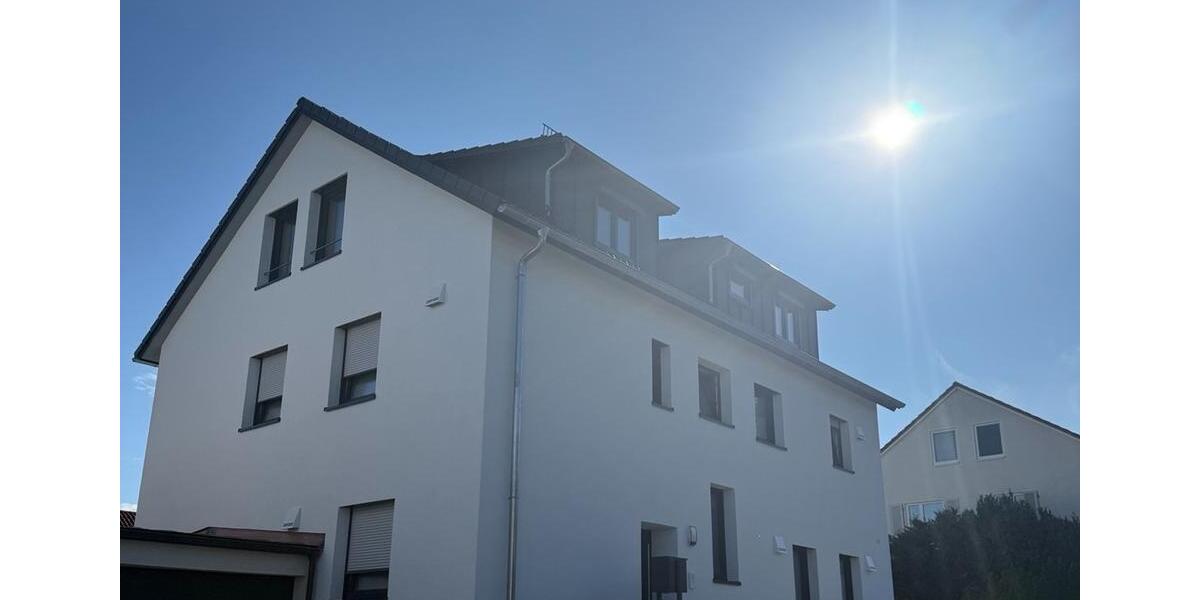 PERFEKTE MODERNE WG FÜR STUDENTIN IN DER NÄHE ZUR HOCHSCHULE! 3 zimmer