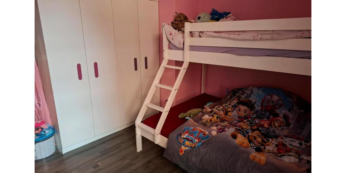 Erdgeschoßwohnung Apolda - 4 Zimmer, 98 m&sup2;, 915&euro; | Angebot:25832417