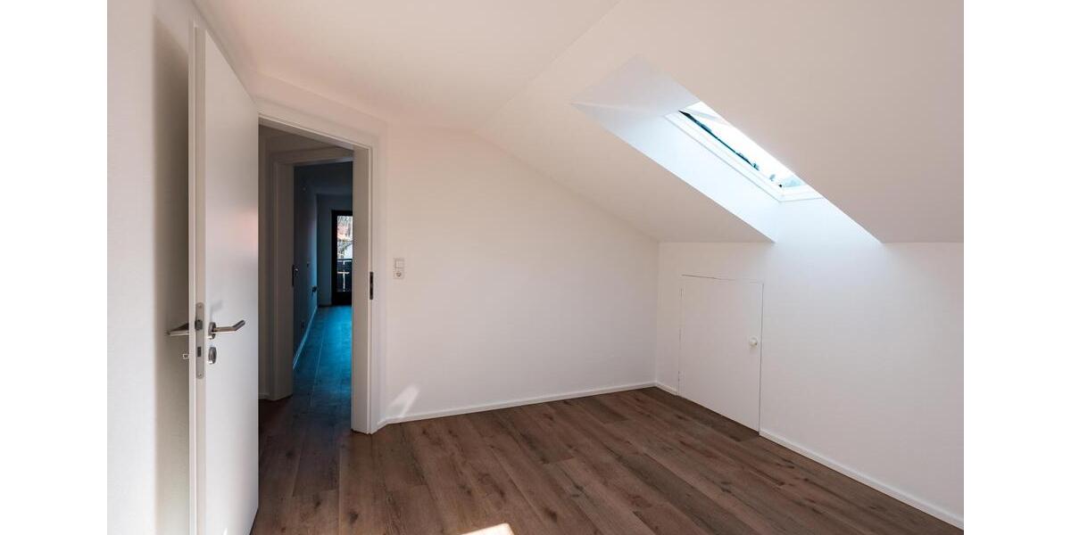 Dachgeschoßwohnung Nesselwang - 3 Zimmer, 96 m&sup2;, 1.010&euro; | Angebot:25614554