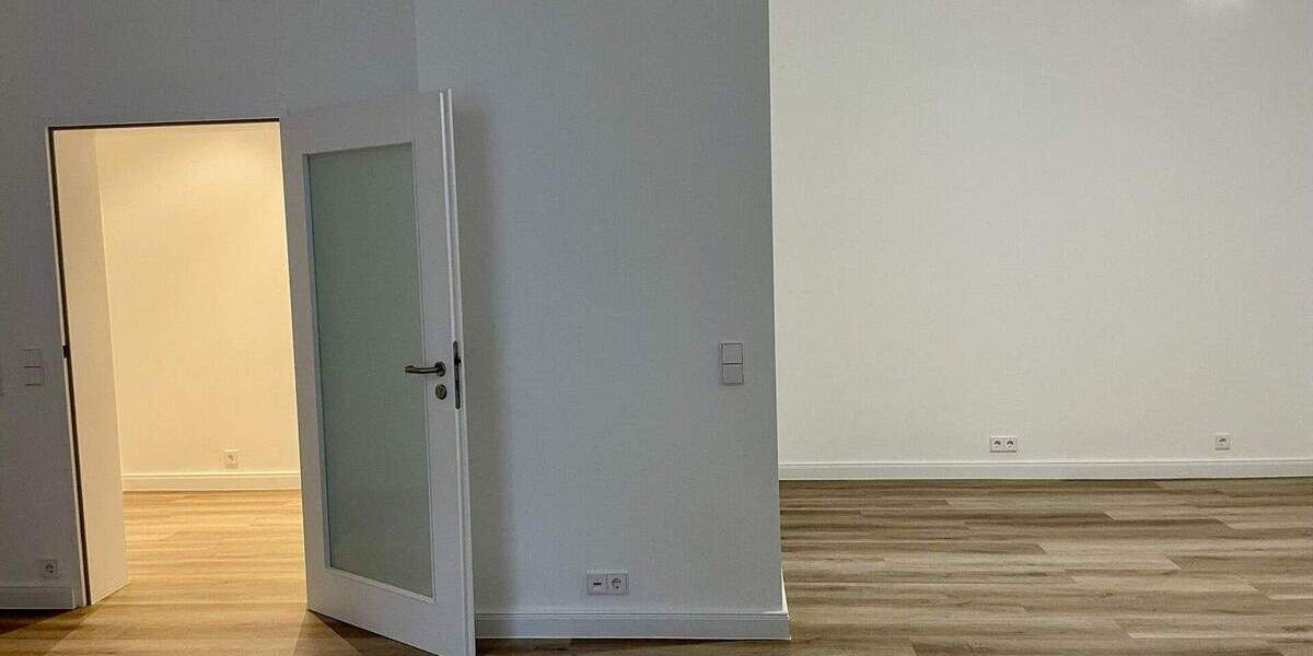 Etagenwohnung Hannover / Mitte Mitte - 4 Zimmer, 87 m&sup2;, 1.150&euro; | Angebot:25246684