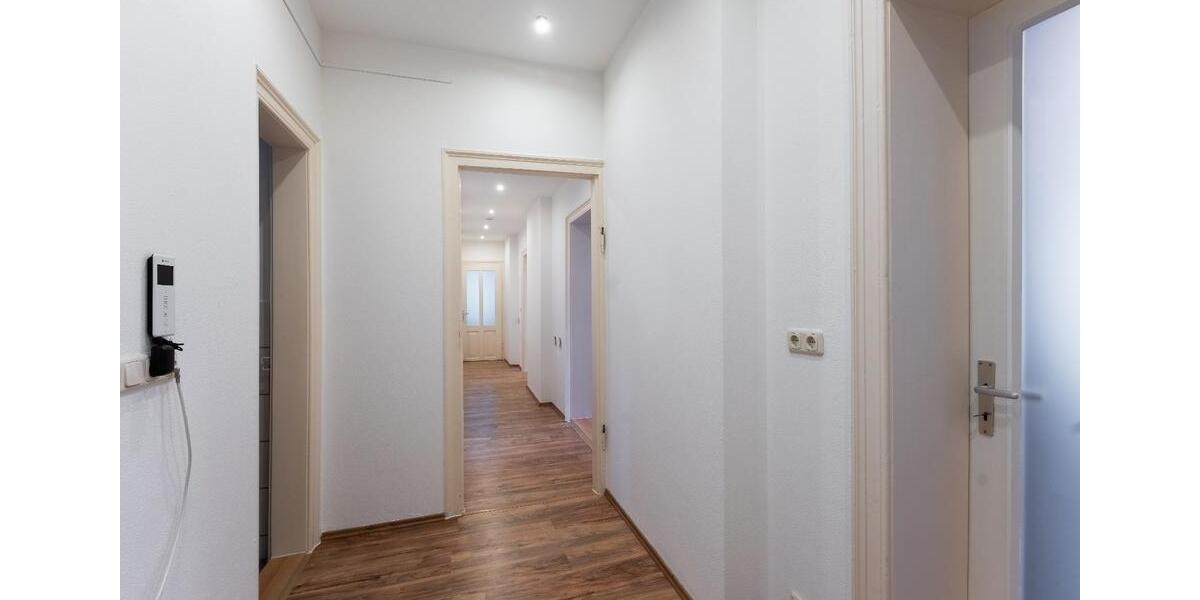 Etagenwohnung Simbach am Inn - 4 Zimmer, 128 m&sup2;, 900&euro; | Angebot:25005319