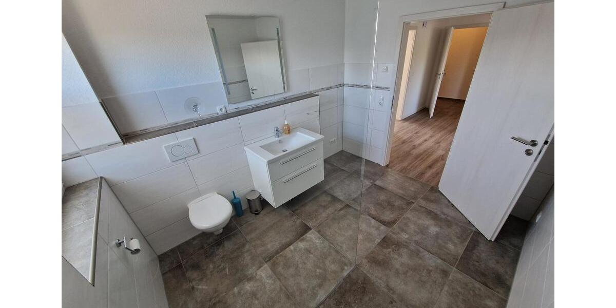 Etagenwohnung Albersdorf - 3 Zimmer, 70 m&sup2;, 805&euro; | Angebot:26573155