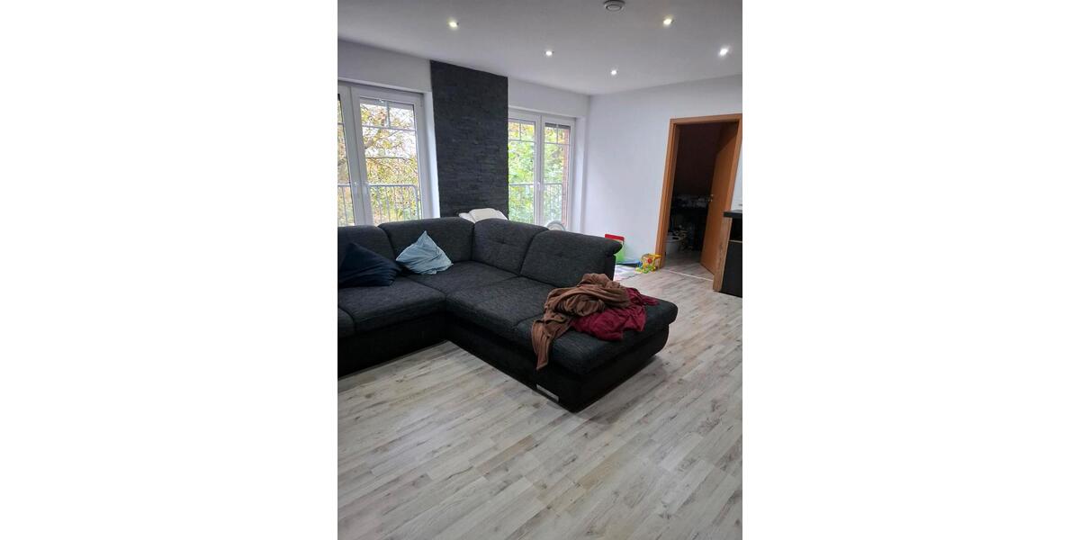 Etagenwohnung Gronau (Westfahlen) - 2 Zimmer, 120 m&sup2;, 980&euro; | Angebot:26532709