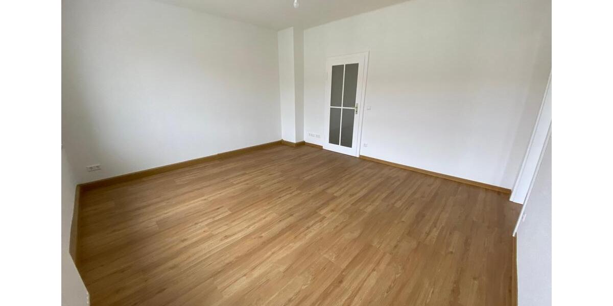 Etagenwohnung Kamenz - 4 Zimmer, 80 m&sup2;, 585&euro; | Angebot:23329885