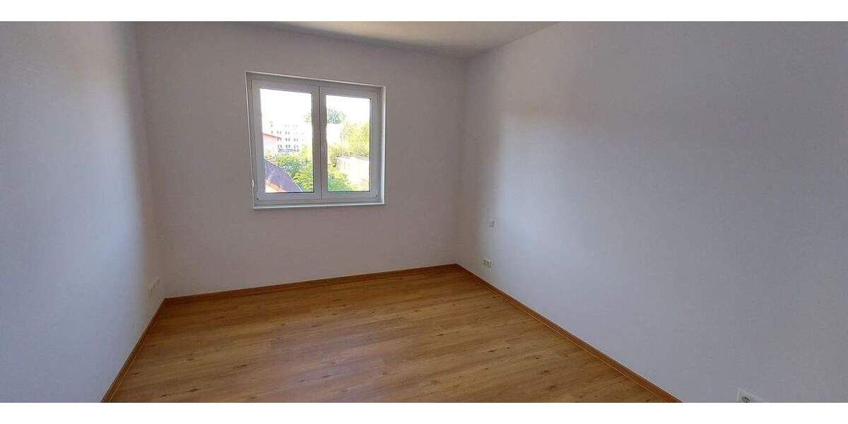 Etagenwohnung Stralsund Tribseer - 3 Zimmer, 99 m&sup2;, 1.287&euro; | Angebot:26105678