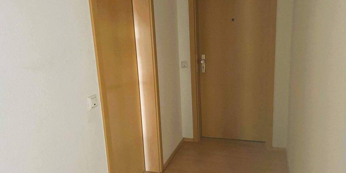 Etagenwohnung Merseburg Neumarkt (Vorstadt) - 2 Zimmer, 43 m&sup2;, 375&euro; | Angebot:25909925