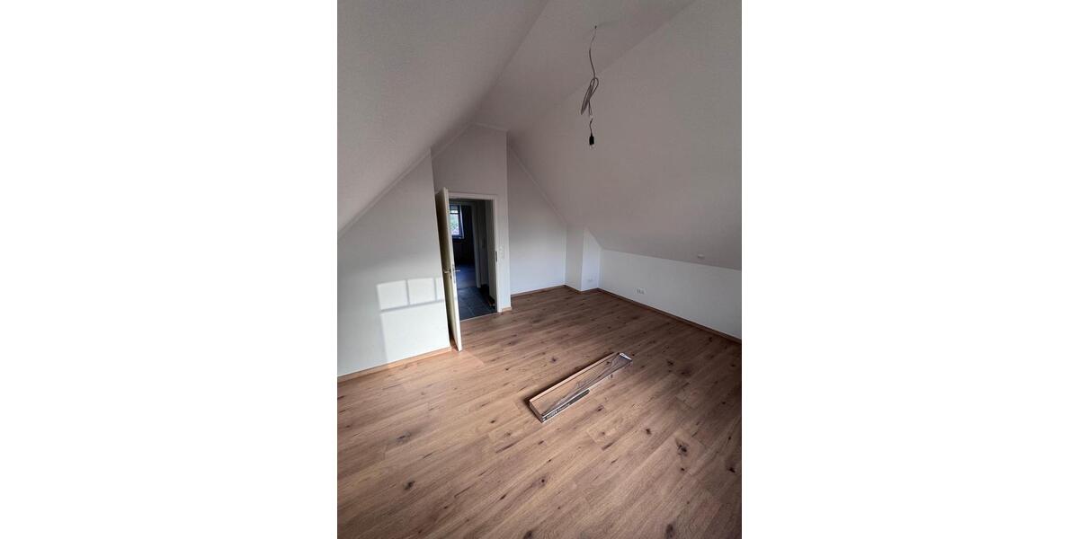 Einfamilienhaus Walchum - 4 Zimmer, 100 m&sup2;, 1.150&euro; | Angebot:25843289