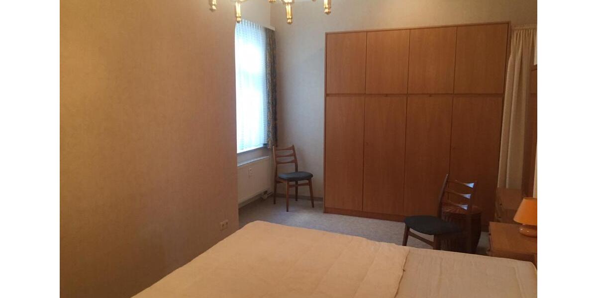 Erdgeschoßwohnung Bitterfeld-Wolfen Bitterfeld - 5 Zimmer, 125 m&sup2;, 1.000&euro; | Angebot:26419946