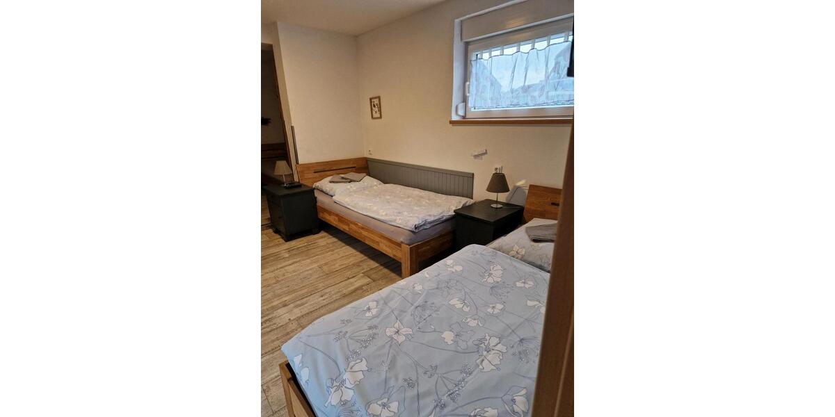 Wohnen auf Zeit Moers Rheinkamp - 15 Zimmer, 15 m&sup2;, 55&euro; | Angebot:24354602