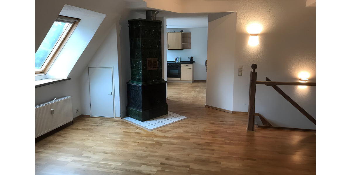 Helle 4-Zimmer-Wohnung ca. 95m²+Sonnenterrasse+ opt. mit Garten 4 zimmer