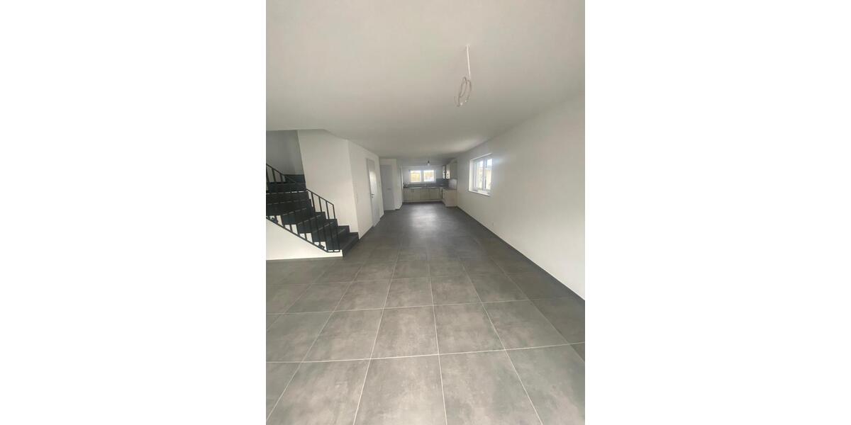 Maisonettenwohnung Rangendingen - 3.5 Zimmer, 111 m&sup2;, 1.159&euro; | Angebot:26522093