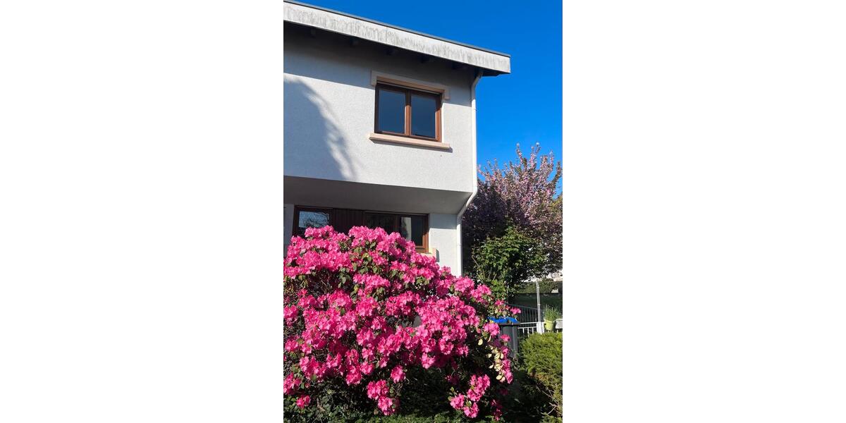 Wohnen auf Zeit Gundelfingen - 3 Zimmer, 140 m&sup2;, 400&euro; | Angebot:26237696