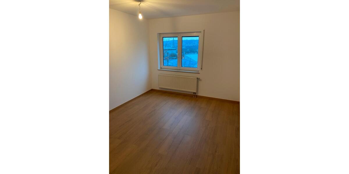 Etagenwohnung Mosbach - 3 Zimmer, 77 m&sup2;, 843&euro; | Angebot:24857829