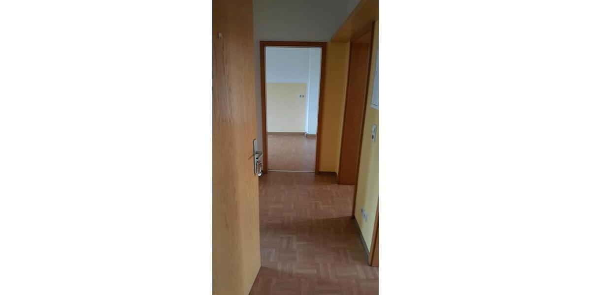 Etagenwohnung Kahla - 2 Zimmer, 63 m&sup2;, 410&euro; | Angebot:26169260