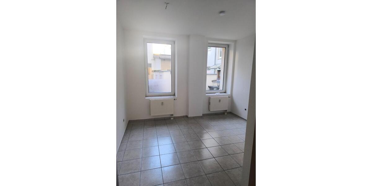 Erdgeschoßwohnung Bautzen - 3 Zimmer, 67 m&sup2;, 400&euro; | Angebot:24658684