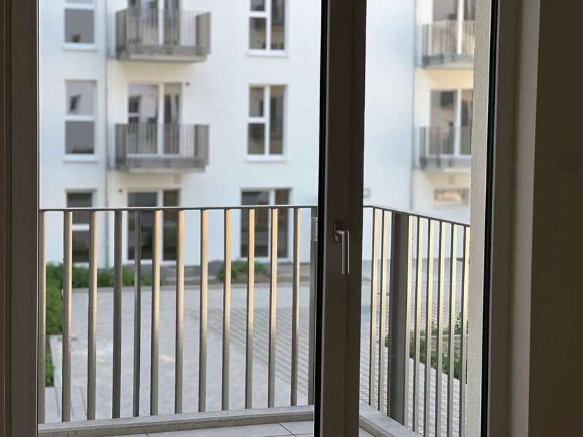 Wohnung zum Mieten in Berlin 1.425,20 € 81.44 m²