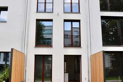 Wohnung zum Mieten in Hamburg 3.500 € 190 m²