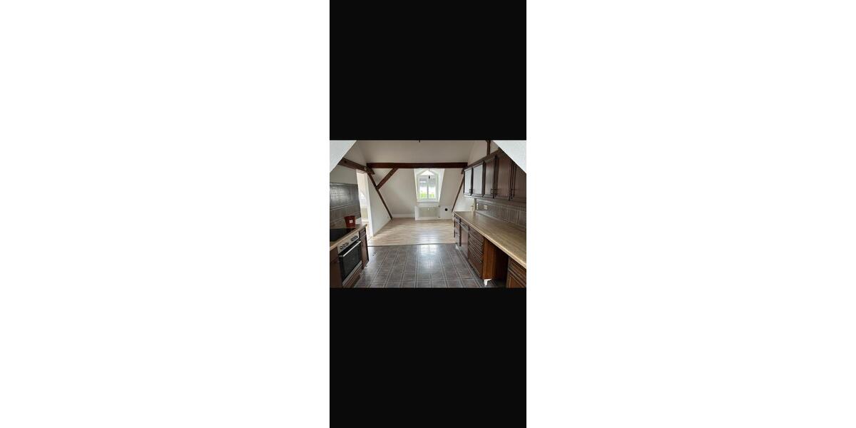 Dachgeschoßwohnung Gaggenau - 3 Zimmer, 105 m&sup2;, 1.050&euro; | Angebot:24783907