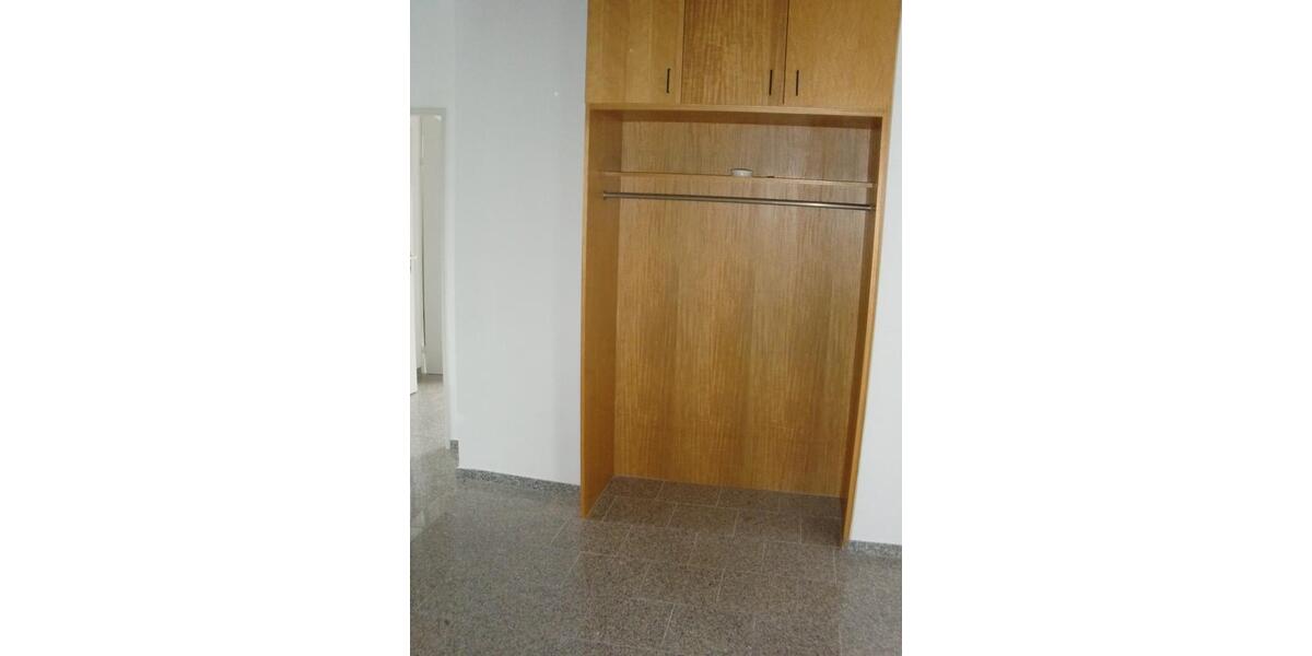 Dachgeschoßwohnung Ratingen - 2 Zimmer, 75 m&sup2;, 790&euro; | Angebot:26462870