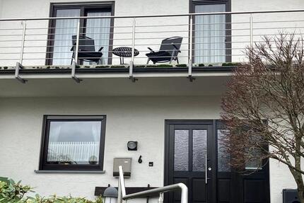 Haus Wiehl - 4.5 Zimmer, 135 m&sup2;, 1.600&euro; | Angebot:25230052