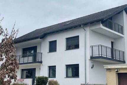 Erstbezug – nach Renovierung 4 ZKB-Wohnung 4 zimmer