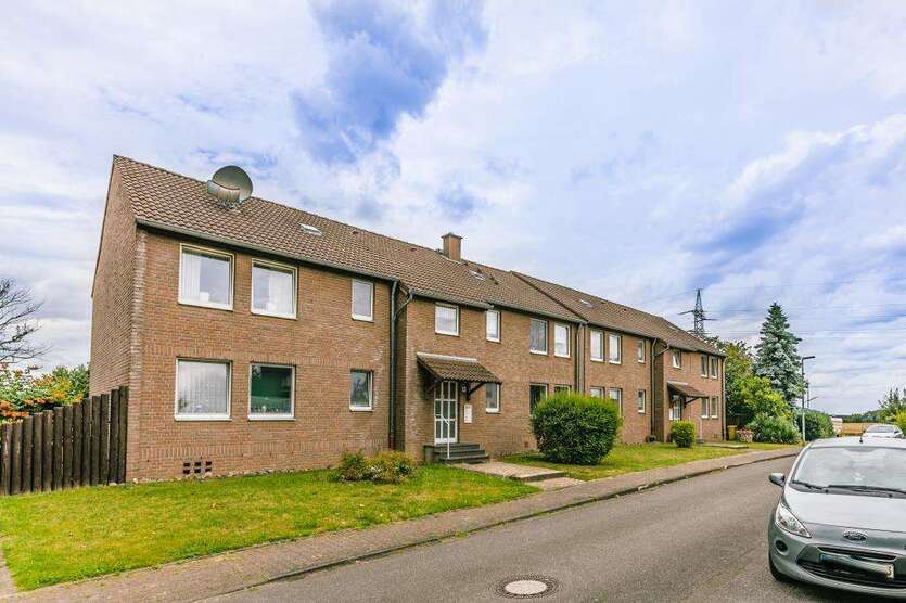 Wohnung zum Mieten in Alsdorf 223,48 € 51 m² 2.5 zimmer