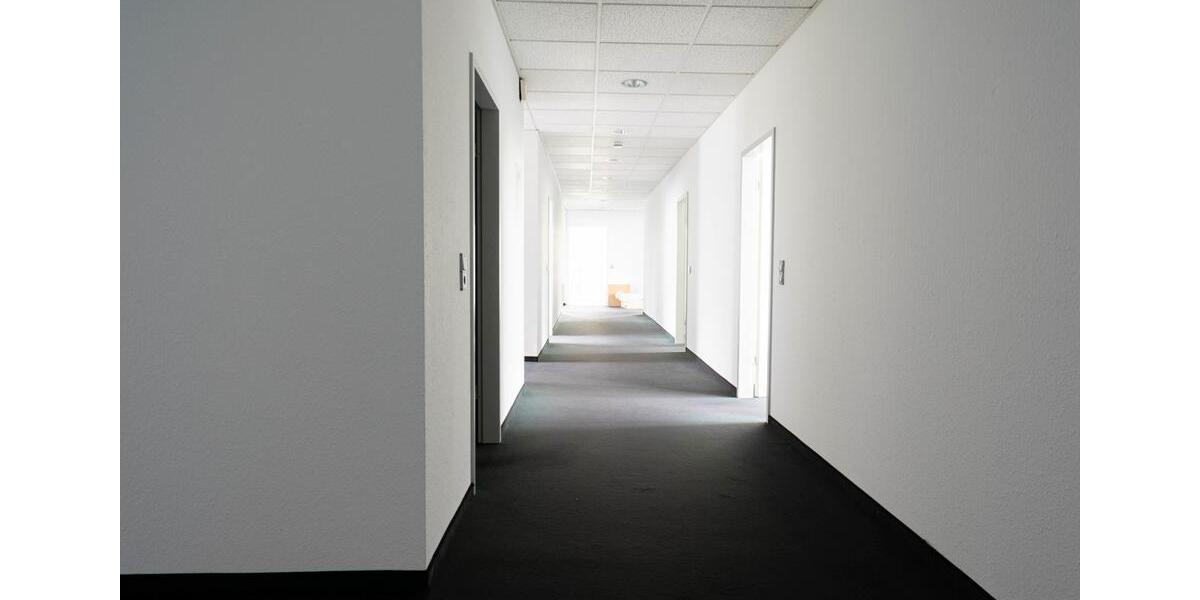 Gewerbeobjekt Düsseldorf Stadtbezirk 10 - 2.590&euro; | Angebot:24605013