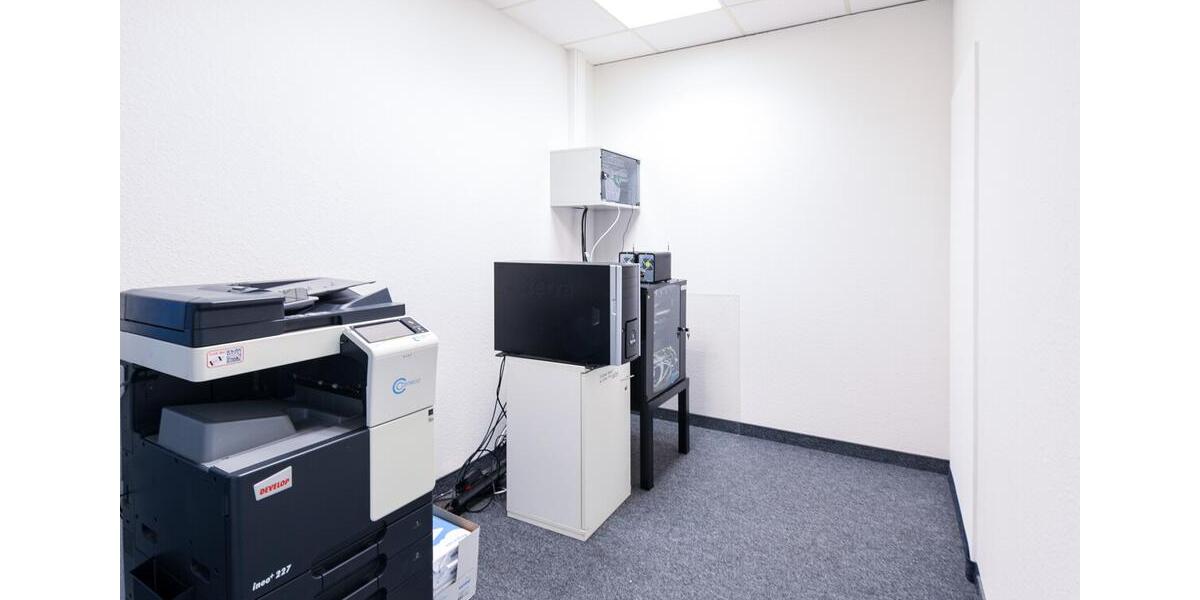 Gewerbeobjekt Düsseldorf Stadtbezirk 10 - 1.226&euro; | Angebot:23221463