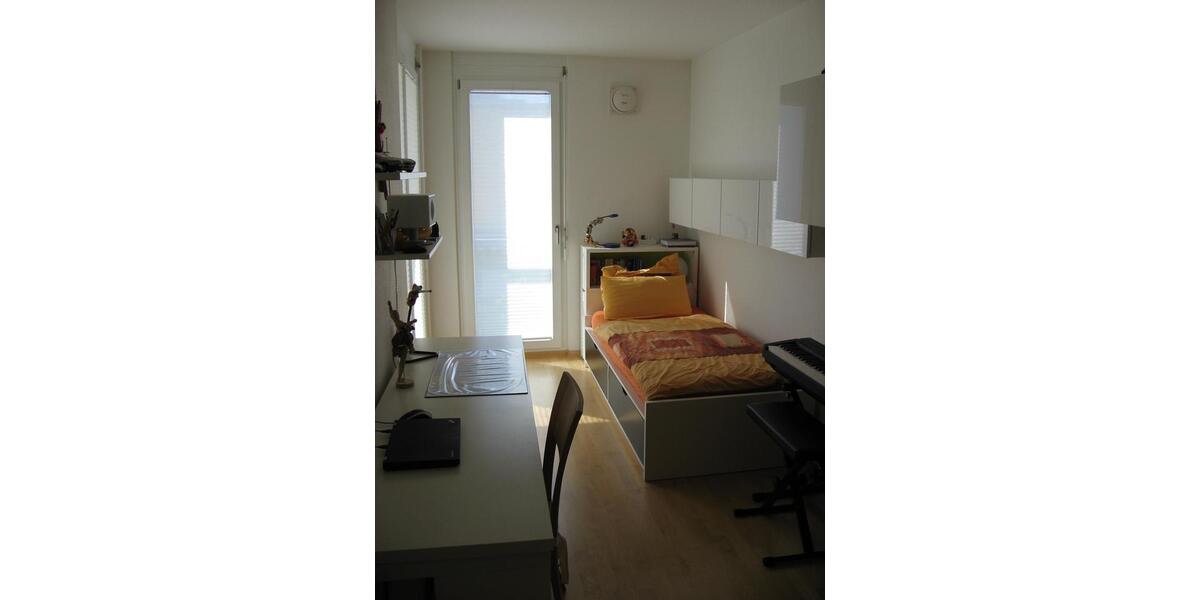 Etagenwohnung München Nymphenburg - 4 Zimmer, 98 m&sup2;, 2.400&euro; | Angebot:26644959