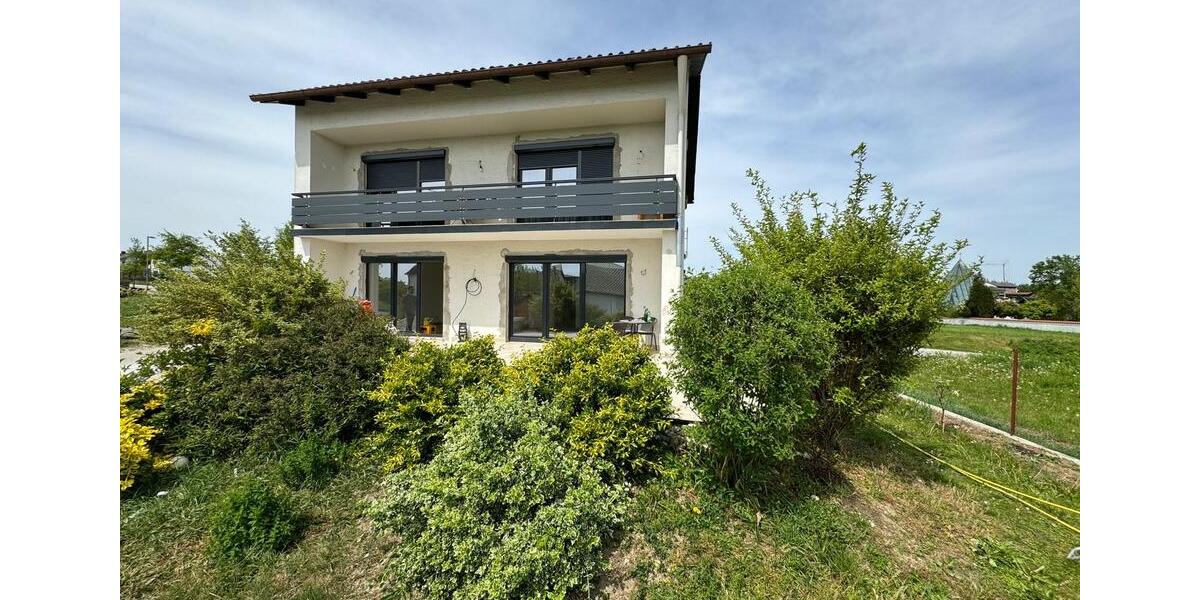 Erdgeschoßwohnung Gerzen - 3 Zimmer, 70 m&sup2;, 1.000&euro; | Angebot:24827442