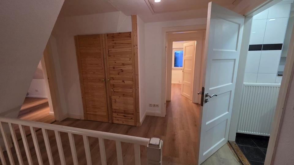 Einfamilienhaus Harrislee - 7.5 Zimmer, 190 m&sup2;, 1.820&euro; | Angebot:24764023