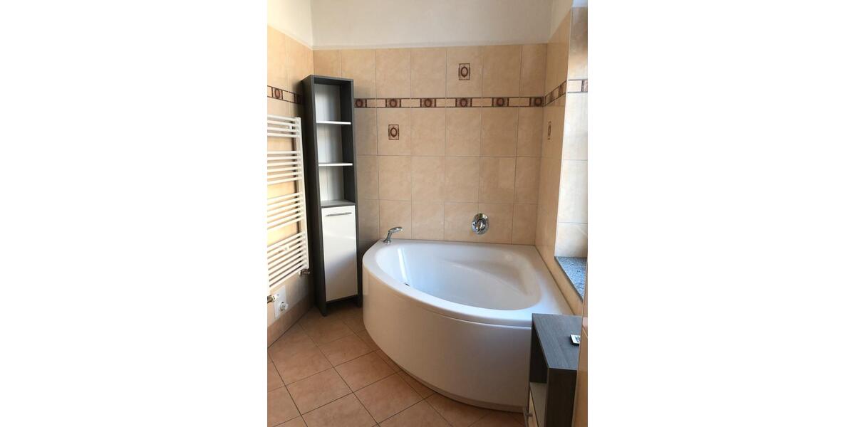 Erdgeschoßwohnung Waren (Müritz) - 2 Zimmer, 78 m&sup2;, 798&euro; | Angebot:26342301