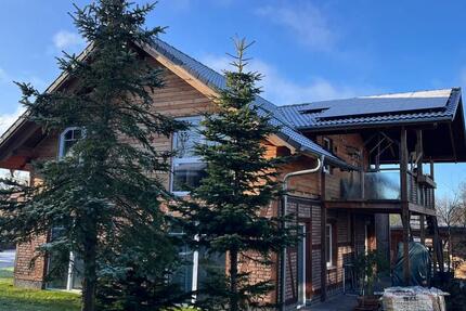 Wohnung Stolk - 4 Zimmer, 92 m&sup2;, 1.175&euro; | Angebot:24993922