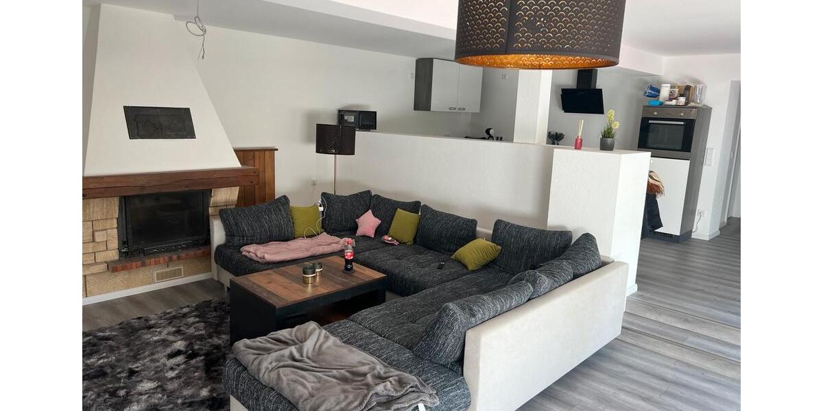 Etagenwohnung Wadersloh - 5 Zimmer, 142 m&sup2;, 1.300&euro; | Angebot:24661223