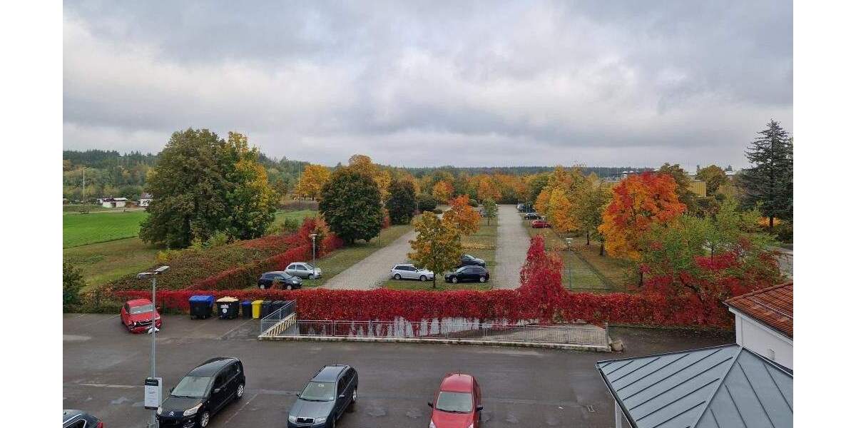 Etagenwohnung Senftenberg - 3 Zimmer, 87 m&sup2;, 568&euro; | Angebot:25781174