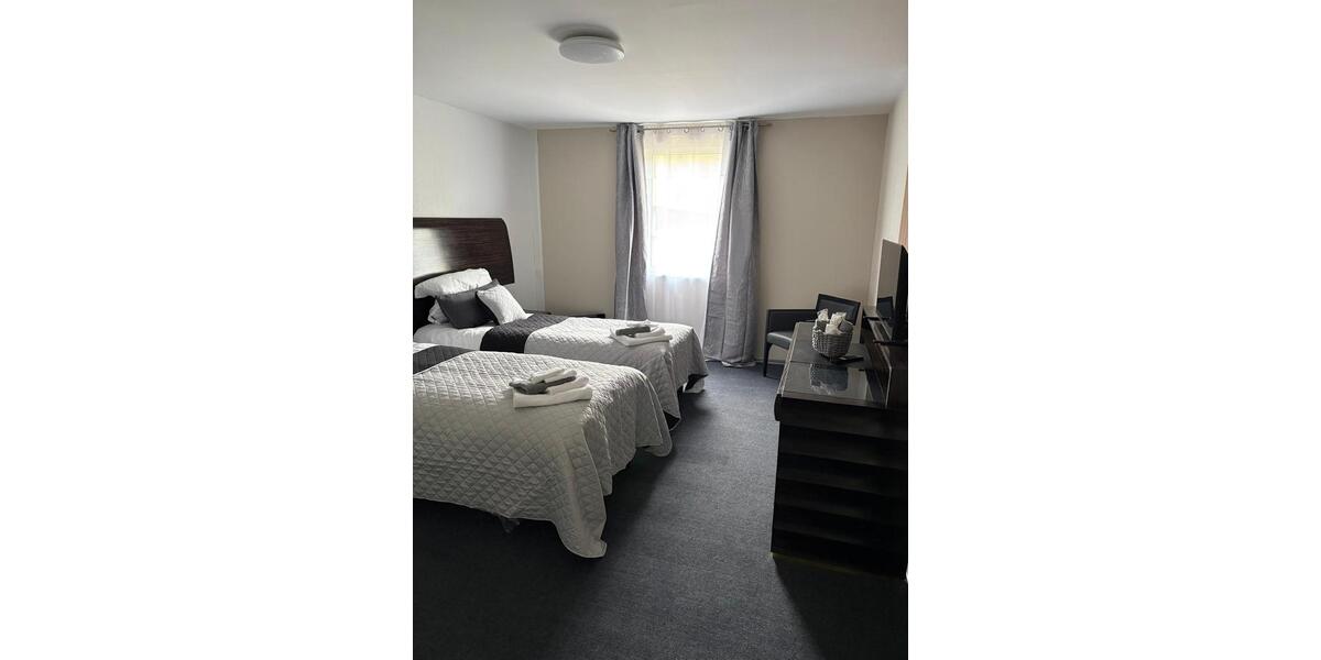Wohnen auf Zeit Müncheberg - 6 Zimmer, 12 m&sup2;, 50&euro; | Angebot:26417560