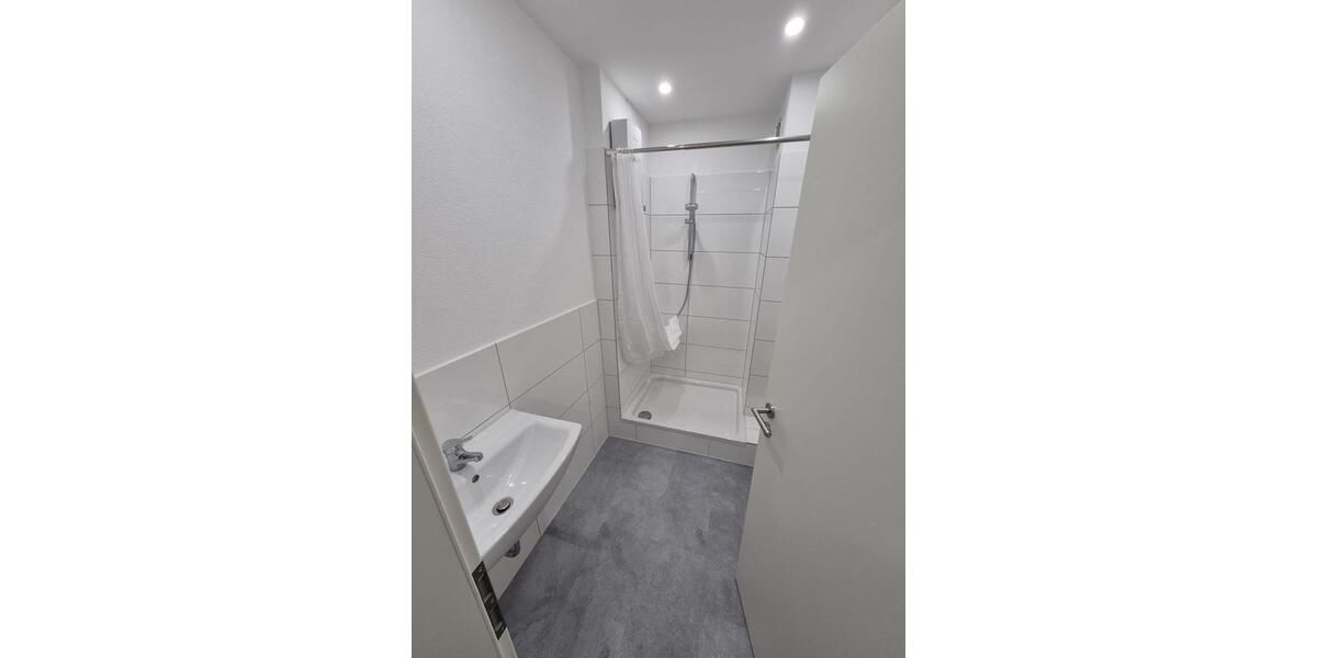 Etagenwohnung Pforzheim - 3 Zimmer, 70 m&sup2;, 750&euro; | Angebot:26039422