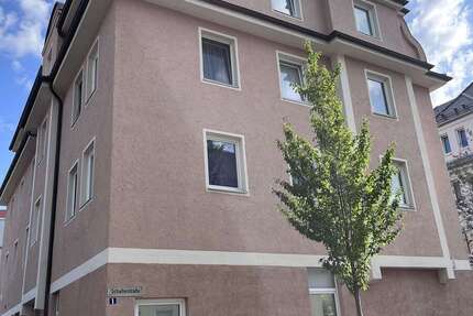 Wohnung Augsburg Oberhausen - 3 Zimmer, 71 m&sup2;, 730&euro; | Angebot:27447694