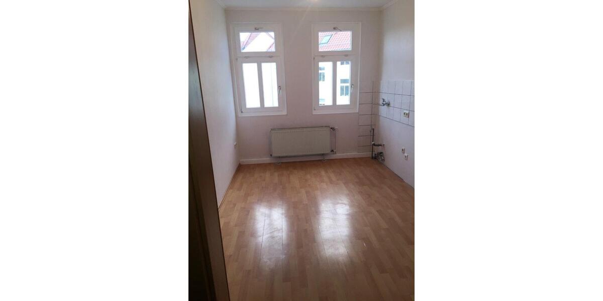 Dachgeschoßwohnung Erfurt - 3 Zimmer, 75 m&sup2;, 650&euro; | Angebot:26448186