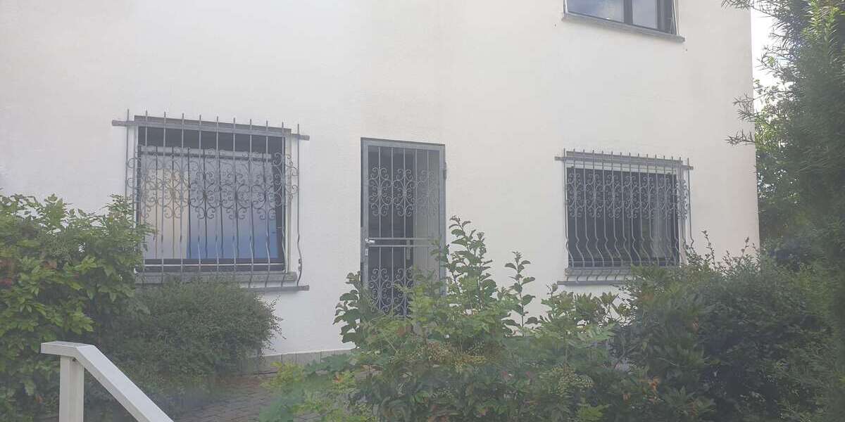 Etagenwohnung Wehrheim-Pfaffenwiesbach Pfaffenwiesbach - 2 Zimmer, 60 m&sup2;, 620&euro; | Angebot:27076926