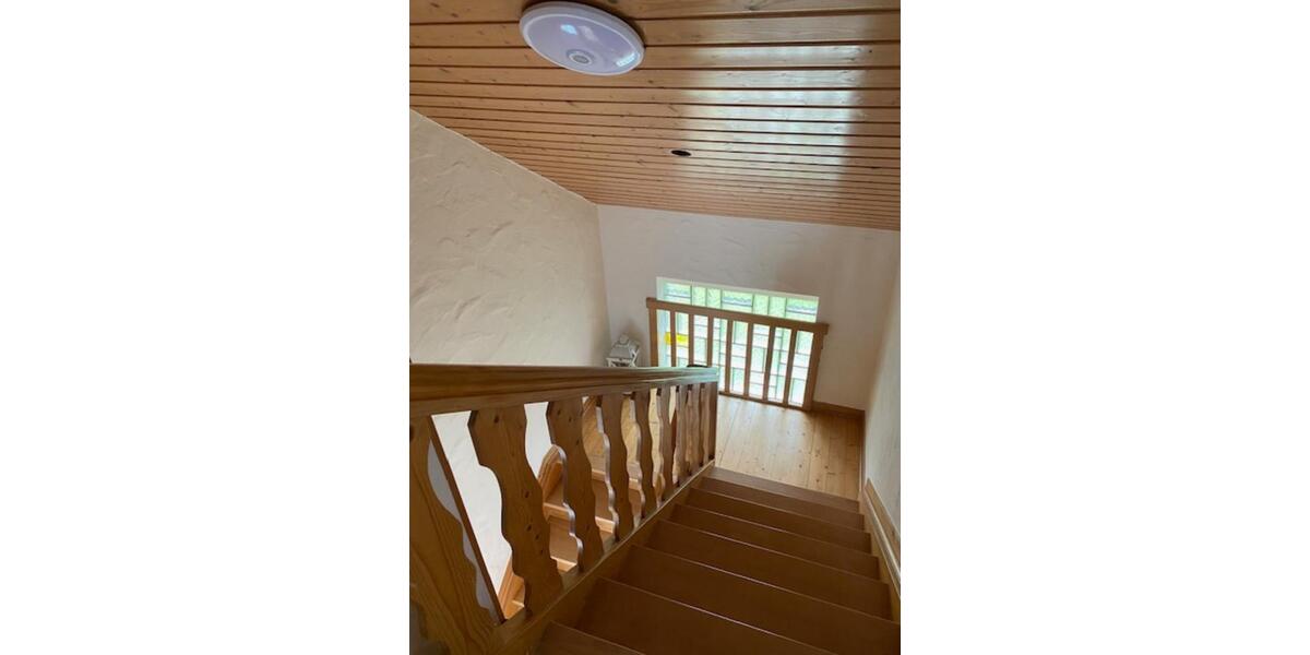 Etagenwohnung Arnsberg Oeventrop - 5 Zimmer, 130 m&sup2;, 750&euro; | Angebot:25903129