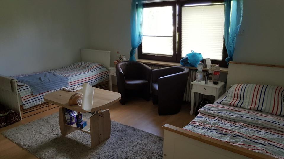 Wohnen auf Zeit Klein Nordende - 5 Zimmer, 130 m&sup2;, 650&euro; | Angebot:24988659