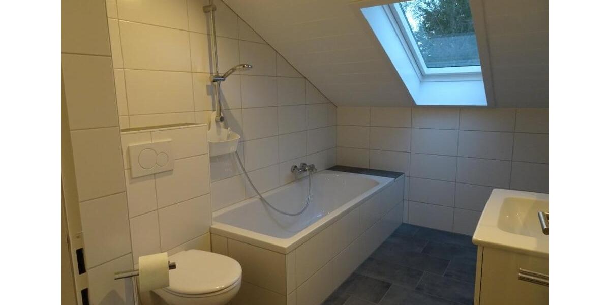 Dachgeschoßwohnung Waltenhofen - 3 Zimmer, 92 m&sup2;, 1.290&euro; | Angebot:26706107