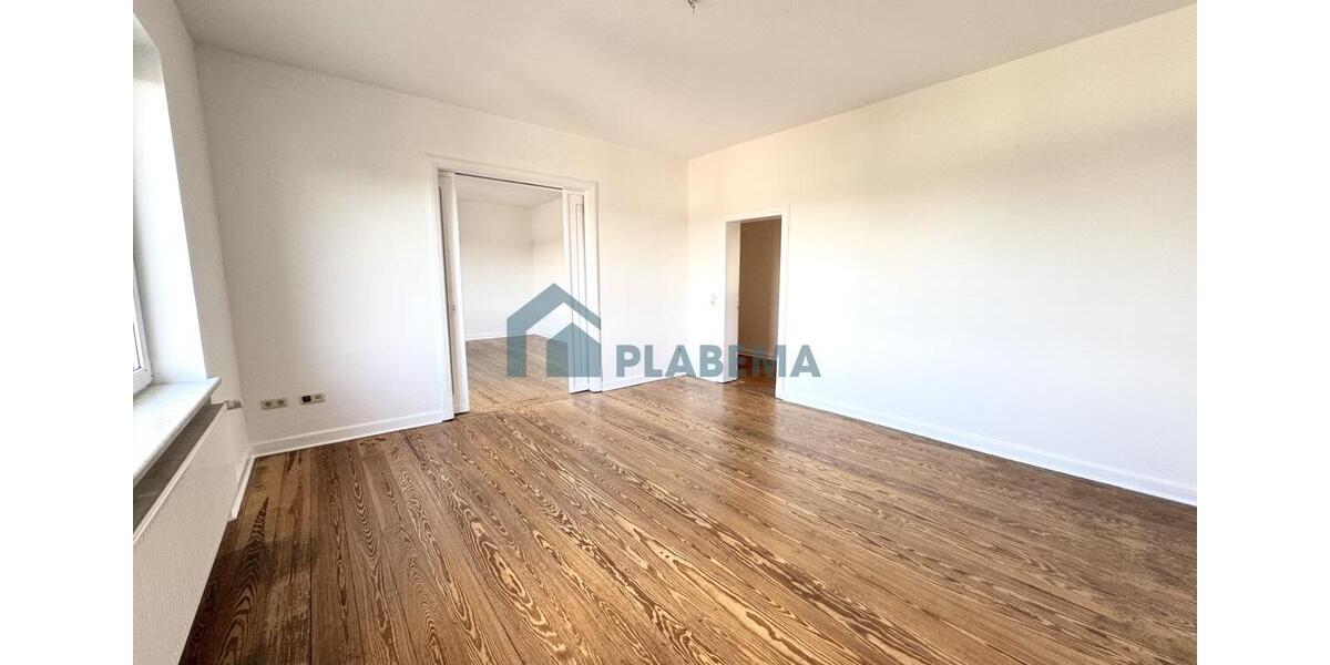 Etagenwohnung Parchim - 4 Zimmer, 100 m&sup2;, 1.135&euro; | Angebot:24432737