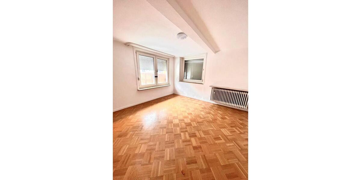 Etagenwohnung Dietzenbach - 1 Zimmer, 35 m&sup2;, 298&euro; | Angebot:23850615