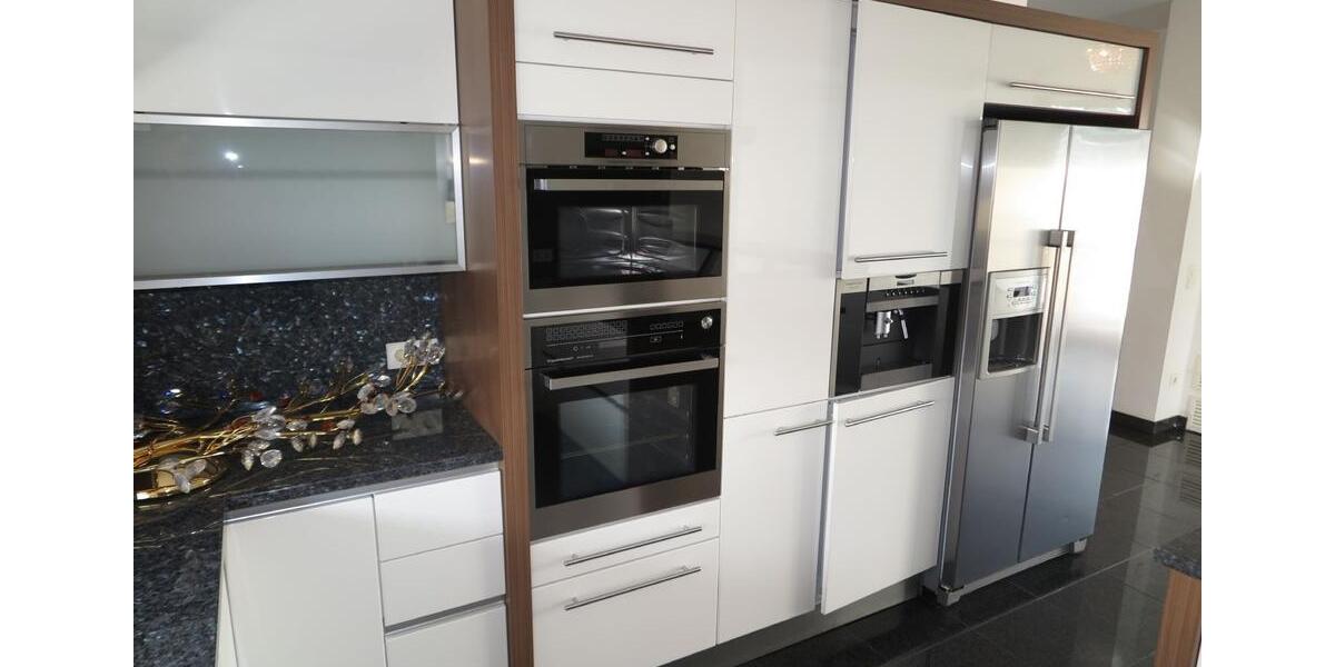 Einfamilienhaus Fürth Atzenhof - 4.5 Zimmer, 240 m&sup2;, 2.500&euro; | Angebot:24769094